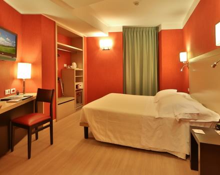 Looking for a hotel in Genoa and with free WI-FI connection? Hotel booking Porto Antico di Genova. All our rooms are equipped with all comforts