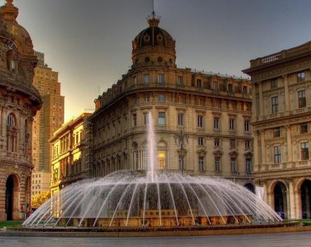 Prenota il tuo soggiorno all''Hotel Porto Antico di Genova, hotel tre stelle ne centro di genova e di fronte all''Acquario. Su nostro sito prenoti sempre al miglior prezzo